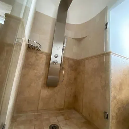 Vila Nirya - Unique Trulli & *