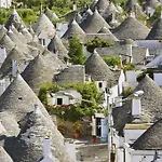 Nirya - Unique Trulli & Villa *
