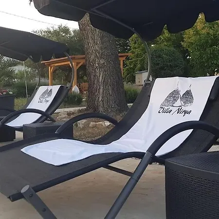 Villa Nirya - Unique Trulli Resort&spa *