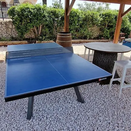 Nirya - Unique Trulli &