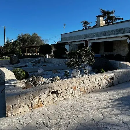 Nirya - Unique Trulli Resort&spa Villa