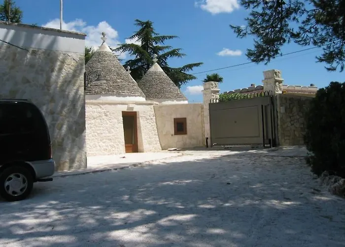 Nirya - Unique Trulli &