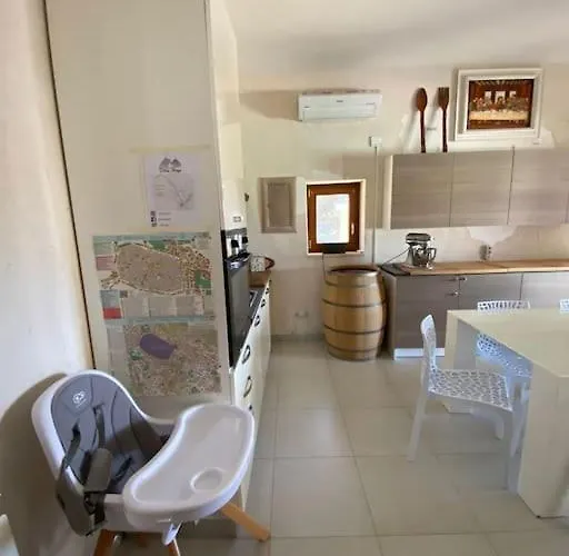 Nirya - Unique Trulli &