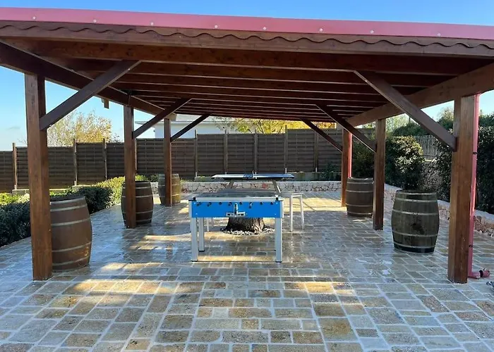 Villa Nirya - Unique Trulli &