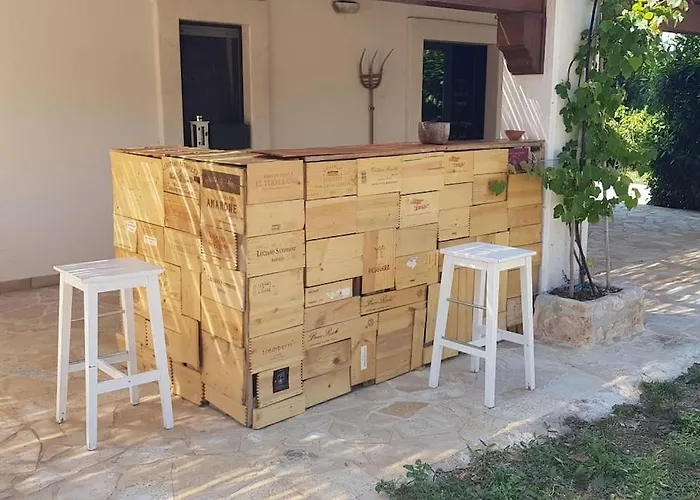 Nirya - Unique Trulli & Villa