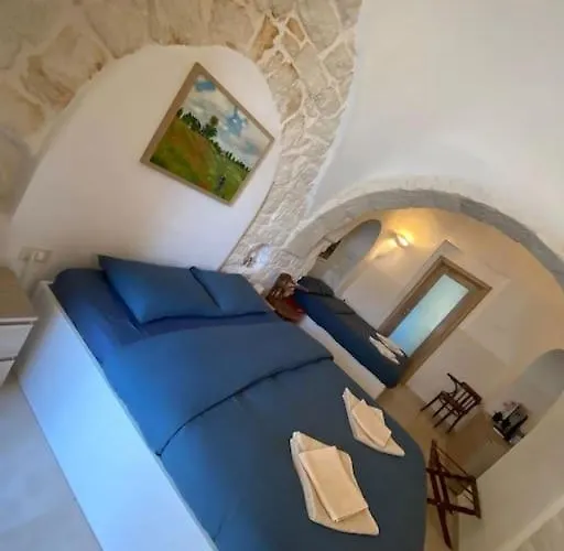 Nirya - Unique Trulli & *