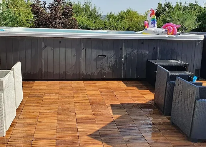 Nirya - Unique Trulli & *