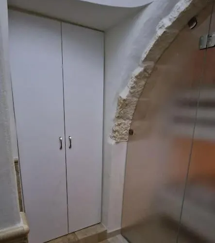 Nirya - Unique Trulli & *