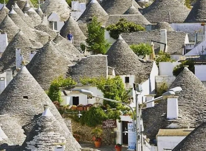 Nirya - Unique Trulli & 别墅 *