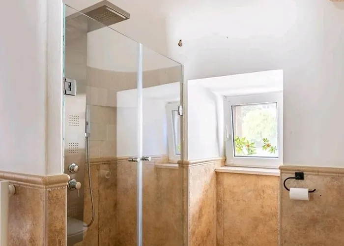 Nirya - Unique Trulli & Villa Martina Franca